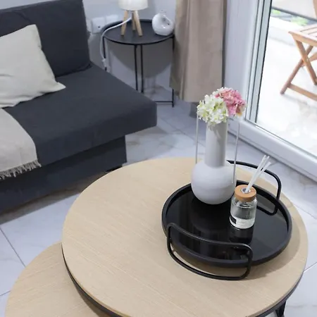 Fresh 1 Bd With Balcony In Thessaloniki