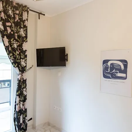 شقة Fresh 1 Bd With Balcony In *