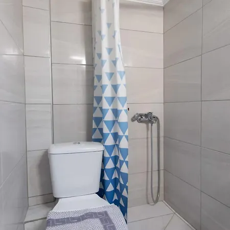 Fresh 1 Bd With Balcony In سالونيك
